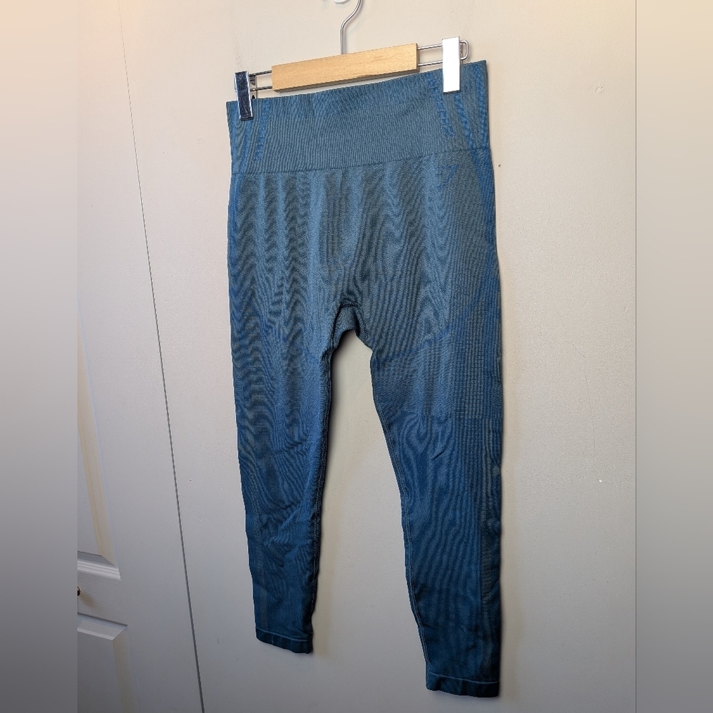 GYMSHARK Geo Seamless Women Legging Blue Color Size ? Large? Activewear